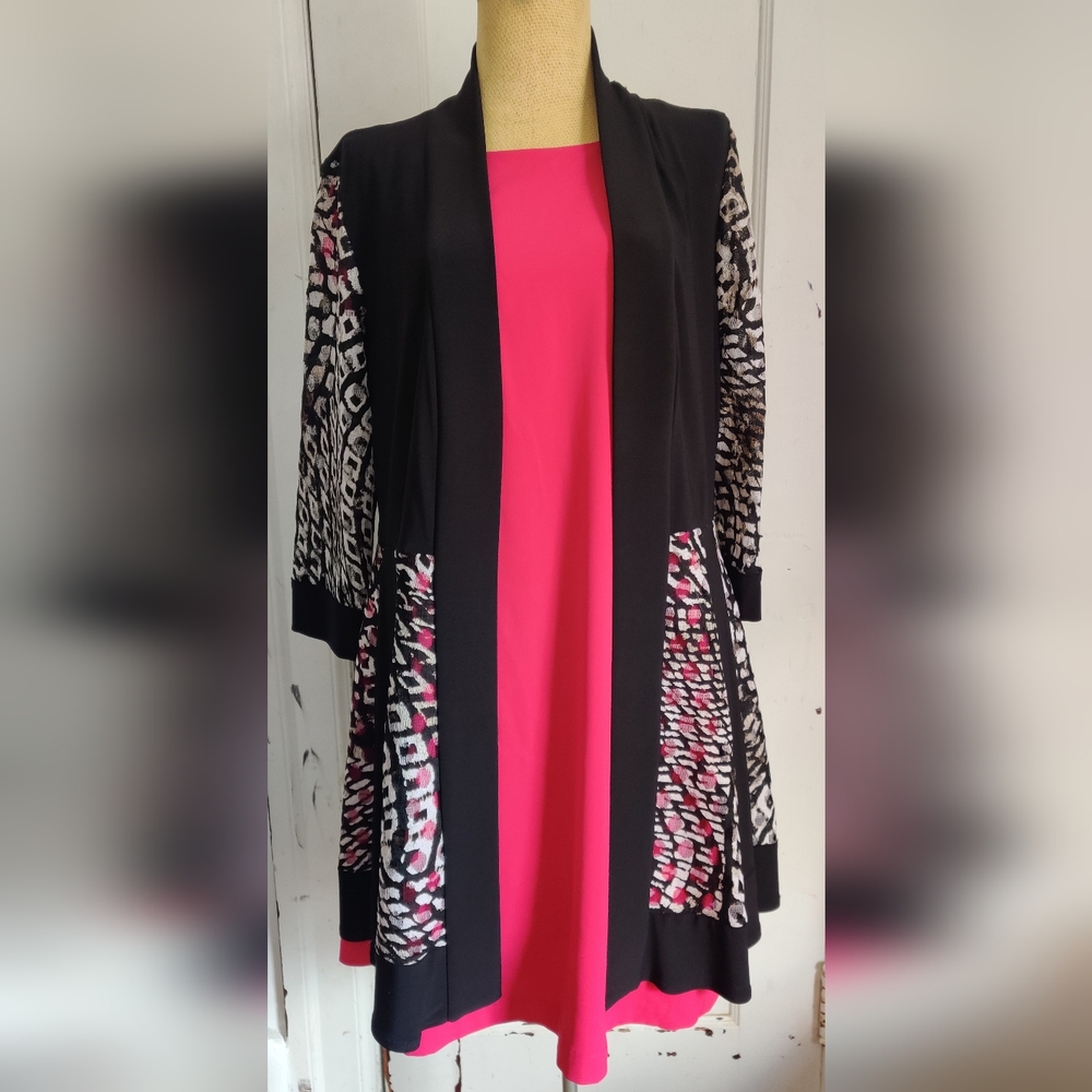 Frank Lyman Design Black and Grey Print Jacket